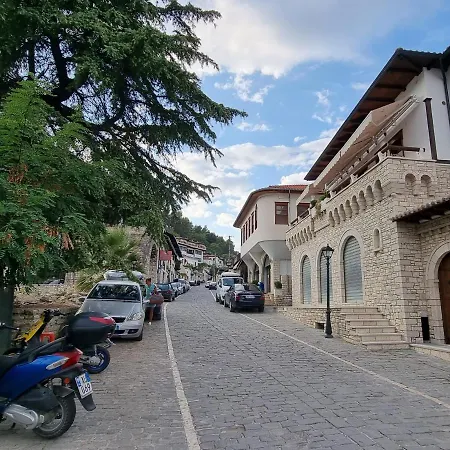 Panzió Master Berat