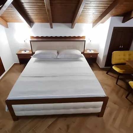 Master Frühstückspension 4*