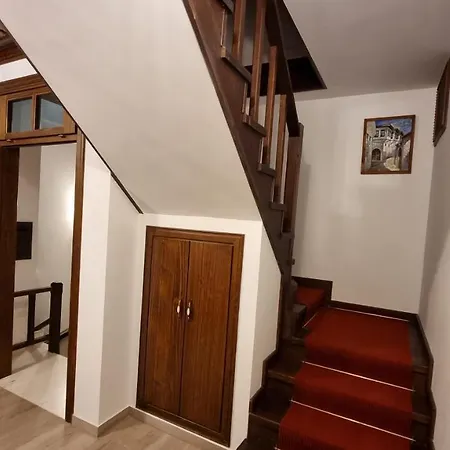 Master Bed & Breakfast Berat