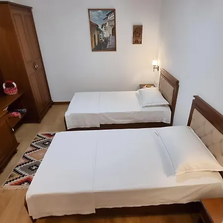 住宿加早餐酒店 Master 4*