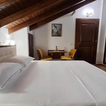 Alojamento de Acomodação e Pequeno-almoço Master