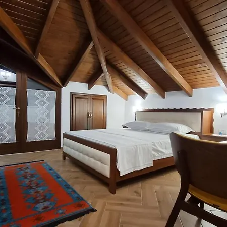 Master Bed & Breakfast Berat