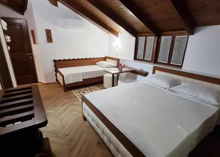 Bed & Breakfast Master 4*