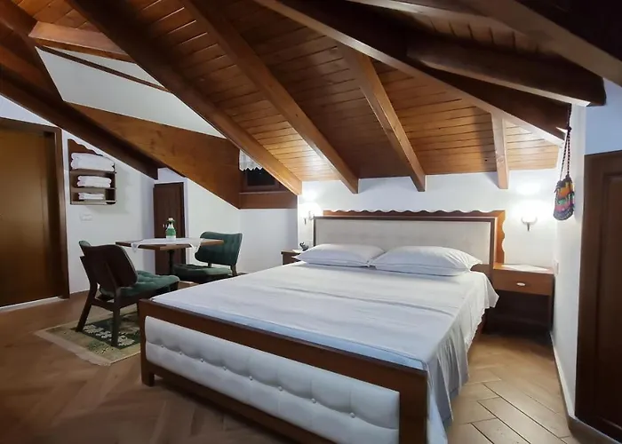 Master Bed and breakfast Berat